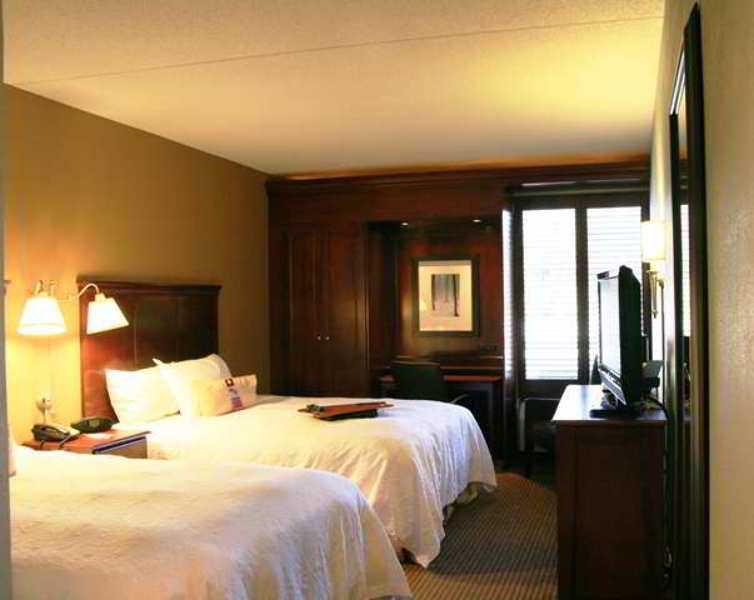 Hampton Inn Traverse City Esterno foto